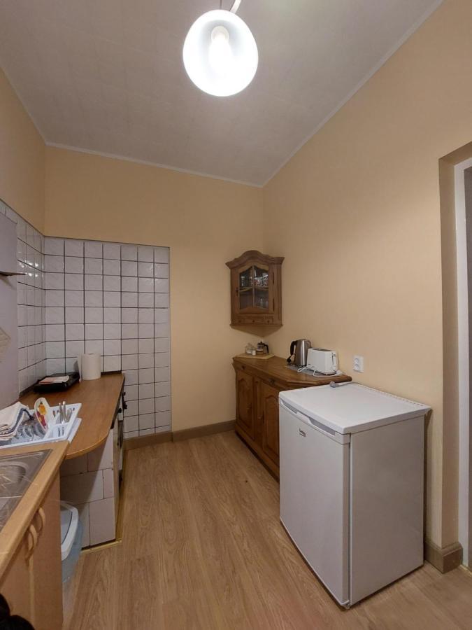Pils Ielas Apartamenti Kandava Exterior photo
